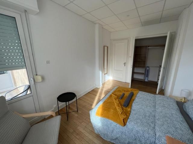 Chambres Privees -Private Room- Dans Un Spacieux Appartement - 100M2 Centre Proche Gare Mulhouse Exterior photo